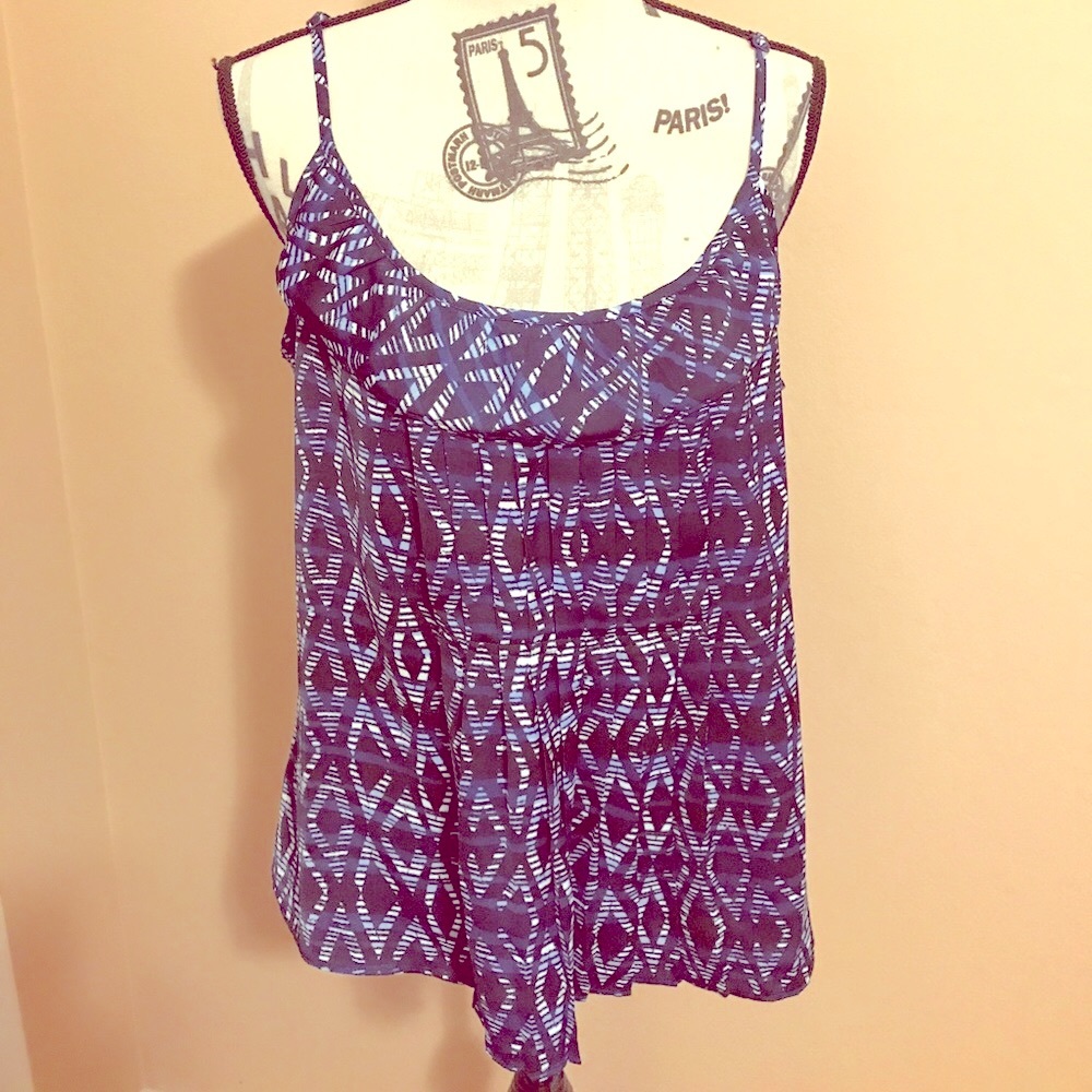 3/$10 GAP Ruffle Navy Print tank